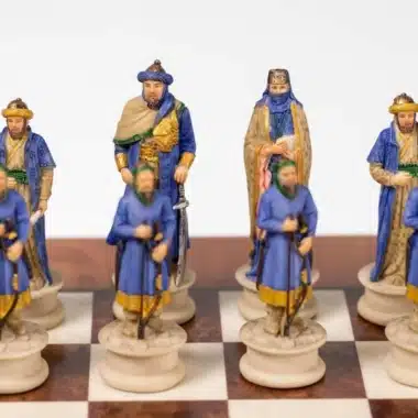 Tablero de ajedrez de madera de olmo y brezo pintado a mano y juego de ajedrez de resina - Imagen 9