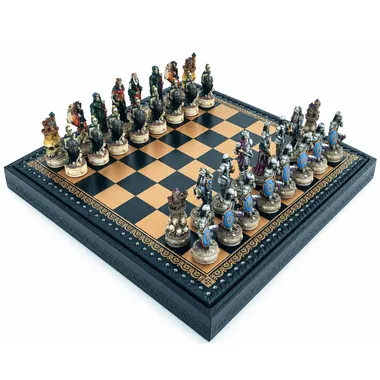 Juego de ajedrez Mort-Vivant II sobre tablero negro de similicuero con almacenamiento