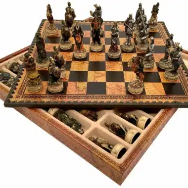 Conjunto Mort-Viviente III Tablero de Ajedrez en Similcuero Antiguo Mundo Con Almacenamiento y Juego de Ajedrez en Resina Pintada a Mano