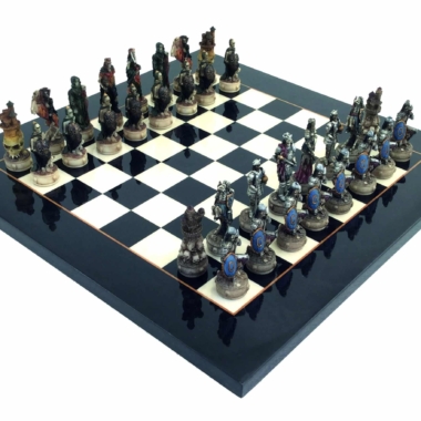 Conjunto Mort-Viviente IV Tablero de Ajedrez de Madera de Arce Negro y Juego de Ajedrez de Resina Pintada a Mano