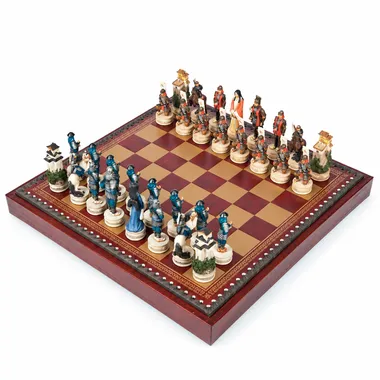 Juego Samurái: tablero de ajedrez en símil cuero y piezas de resina pintada, vista general