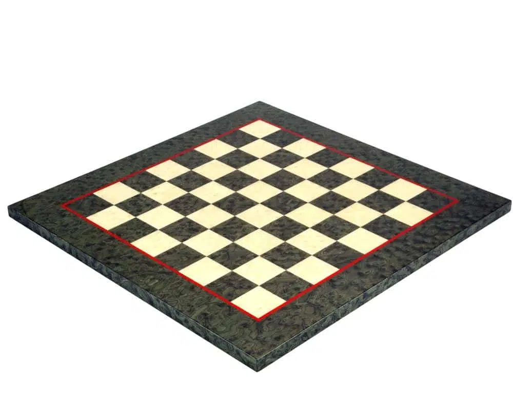 Tablero de ajedrez de madera de arce verde