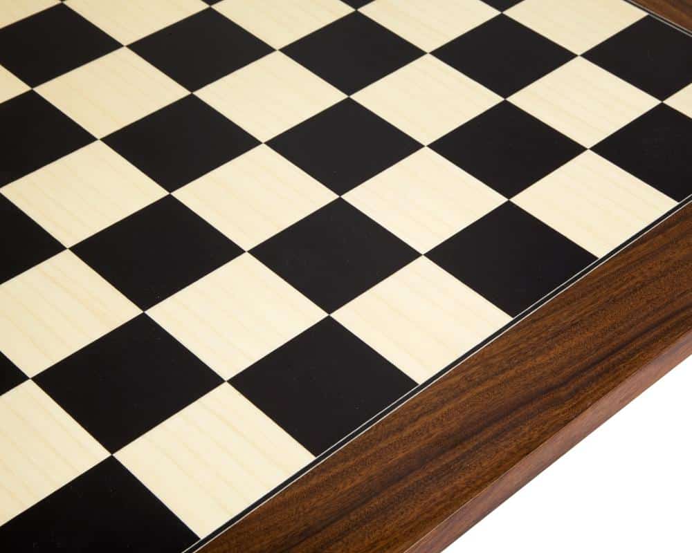 Conjunto "Viejo Inglés IV" Tablero de Ajedrez de Madera Diseño y Piezas de Ajedrez de Madera de Fresno y Fresno Ebonizado - Imagen 11