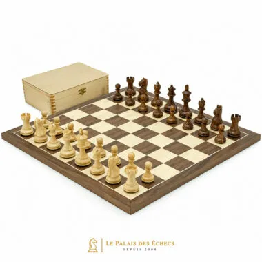 Juego de ajedrez completo Fierce Knight con tablero de nogal y arce y caja
