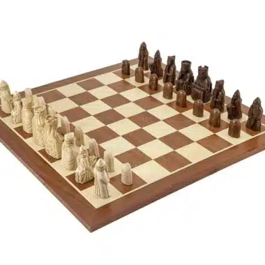 Conjunto Isla de Lewis Gigante Tablero de Ajedrez de Madera de Arce y Caoba y Juego de Ajedrez Isla de Lewis