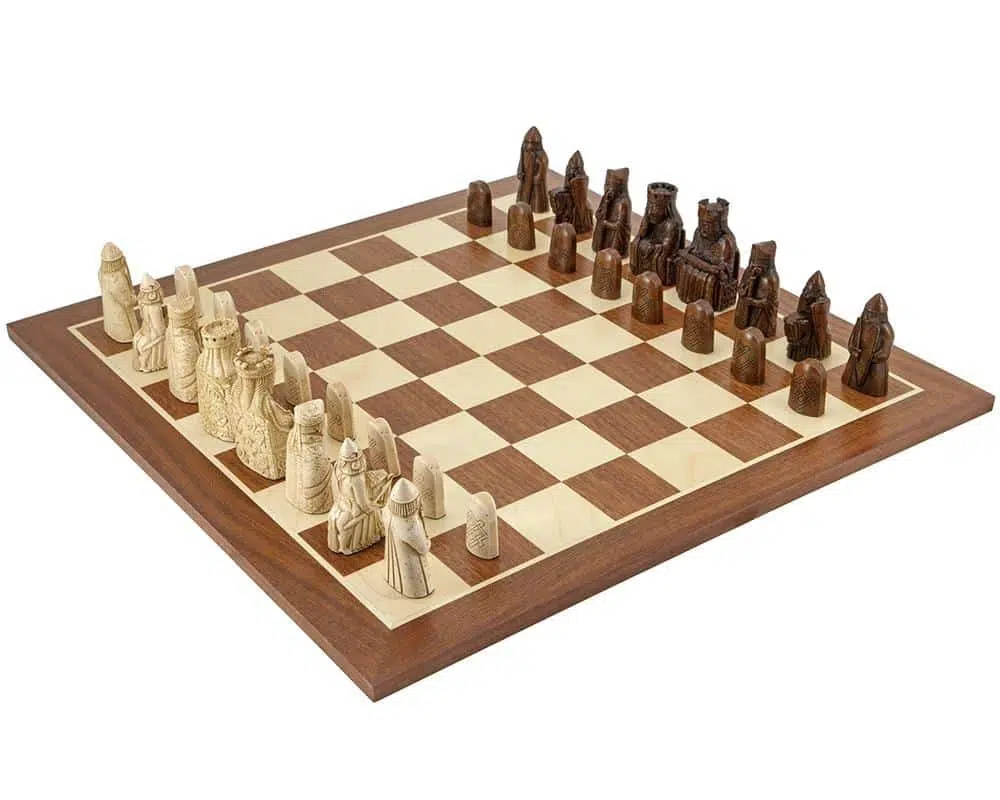Conjunto Isla de Lewis Gigante Tablero de Ajedrez de Madera de Arce y Caoba y Juego de Ajedrez Isla de Lewis