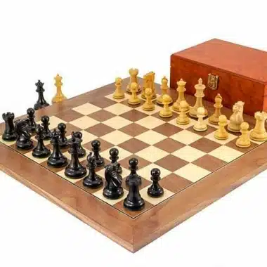 Juego de ajedrez de arce y nogal "Highgrove", juego de ajedrez de boj ebonizado y caja de almacenamiento de madera de raíz