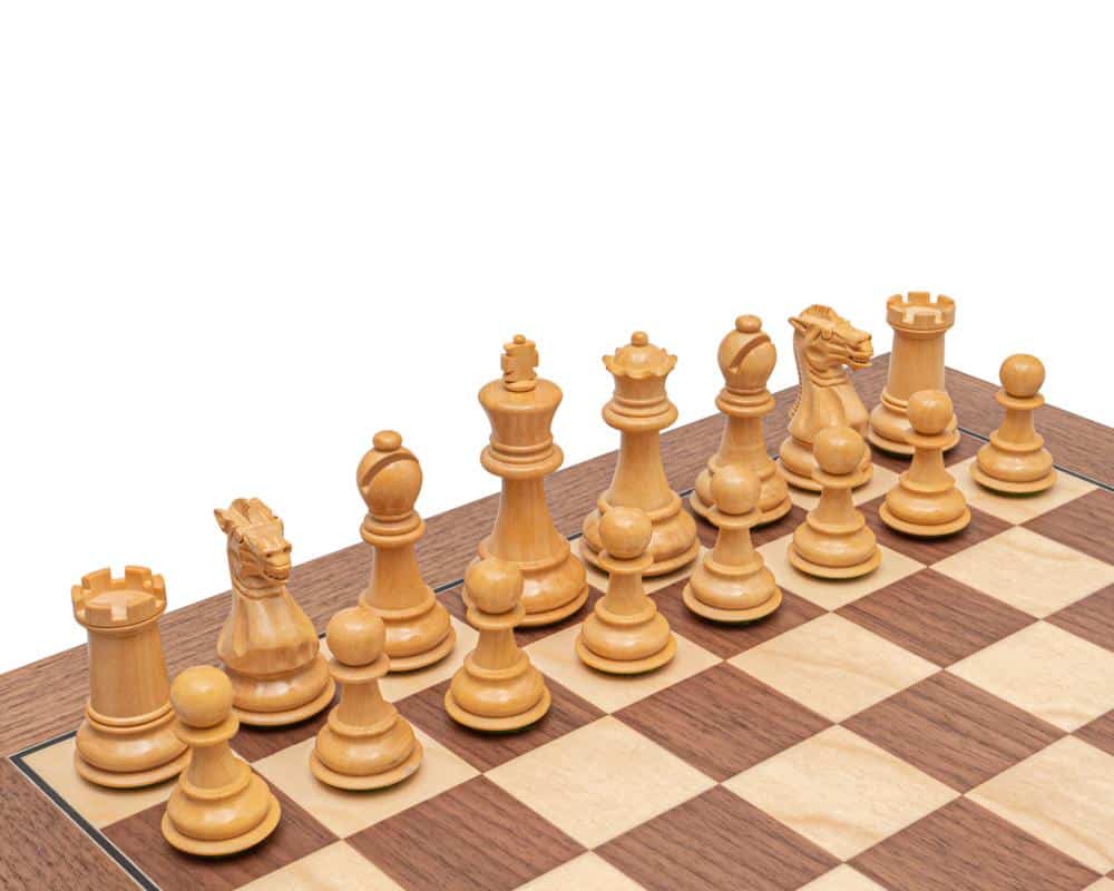 Conjunto Viejo Inglés III Tablero de Ajedrez de Madera de Nogal y Arce y Juego de Ajedrez de Madera de Boxwood Ebonizado - Imagen 4