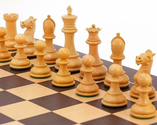 Juego de ajedrez "Sandrigham" de raíz de wengué y arce y juego de ajedrez de palisandro