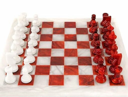 Juego de ajedrez "rojo y blanco" en alabastro de Volterra