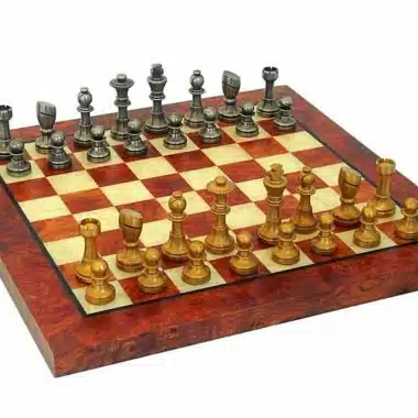 Juego "Staunton Piccolo" Tablero de ajedrez de madera de brezo y olmo y juego de ajedrez de latón macizo