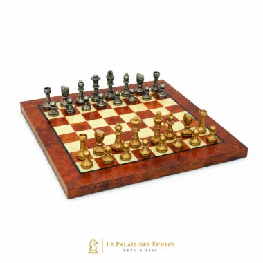 Juego "Staunton Piccolo" Tablero de ajedrez de madera de brezo y olmo y juego de ajedrez de latón macizo