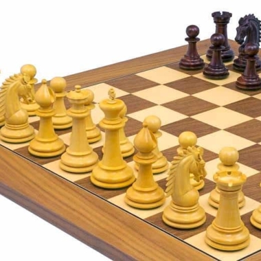 Alternative view of Conjunto Sheffield I Tablero de Ajedrez de Madera de Nogal, Juego de Ajedrez de Madera de Rosa & Caja de Almacenamiento de Madera de Rosa Dorada