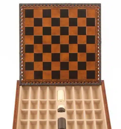 Conjunto Samurái III Tablero de Ajedrez Caja de Almacenamiento y Juego de Ajedrez en Metal - Imagen 10