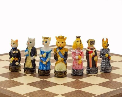 Juego de ajedrez de resina "Perros contra gatos