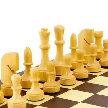 Juego de ajedrez "contemporáneo" de madera de arce y wengué y juego de ajedrez de madera de boj ebonizada
