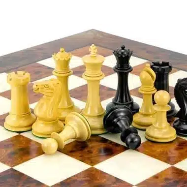 Conjunto Elite Tablero de Ajedrez de Madera de Olmo y Brezo Lacado & Juego de Ajedrez de Madera de Ébano - Imagen 5