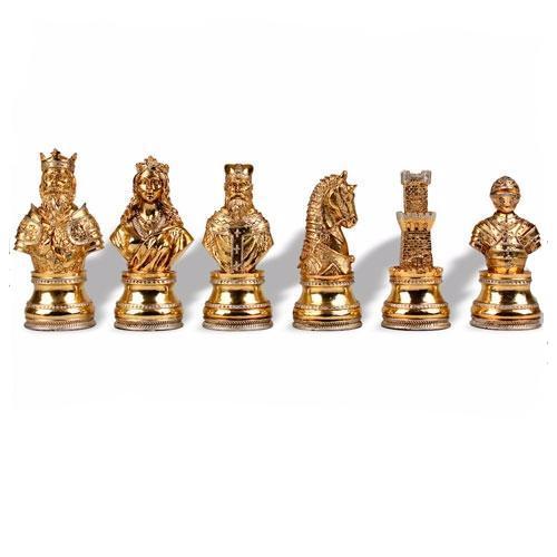 Juego de ajedrez de peltre bañado en oro y plata "Busto medieval