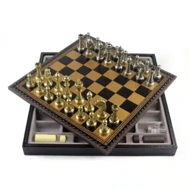 Alternative view of Juego de ajedrez Staunton Mix II de cuero artificial con compartimento de almacenamiento integrado y juego de ajedrez de metal sólido