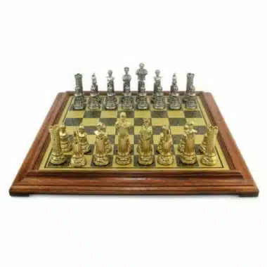 Tablero de ajedrez de madera del Imperio Romano VII y juego de ajedrez de metal