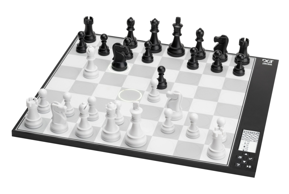 DGT Centaur - Ordinateur de Jeu d Échecs Intelligent pour Joueurs de Tous Niveaux