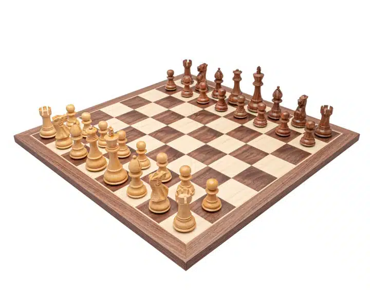Juego de ajedrez clásico de madera de acacia del siglo XVIII y tablero de ajedrez de madera de arce