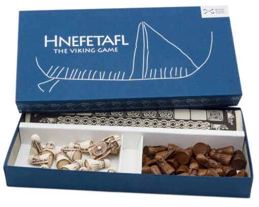 Juego Vikingo - Hnefatafl - Piezas de resina y superficie de juego de lino
