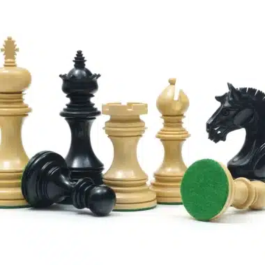 Juego de ajedrez Garvi de madera de boj y ébano
