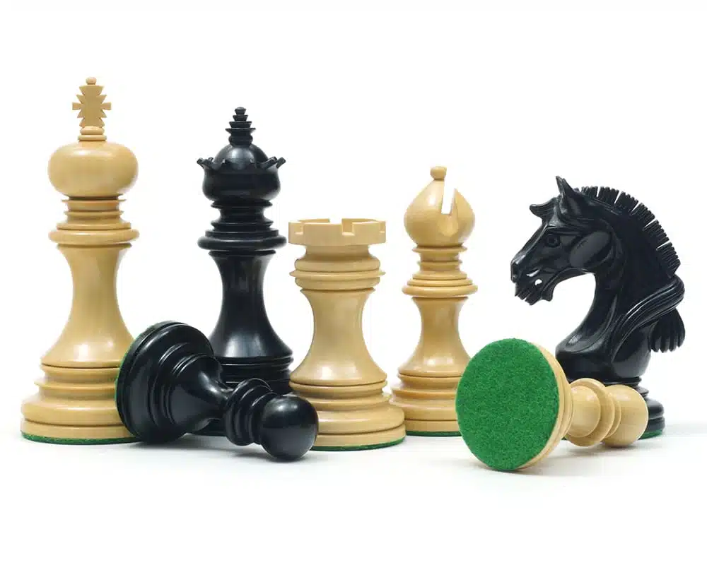 Juego de ajedrez Garvi de madera de boj y ébano