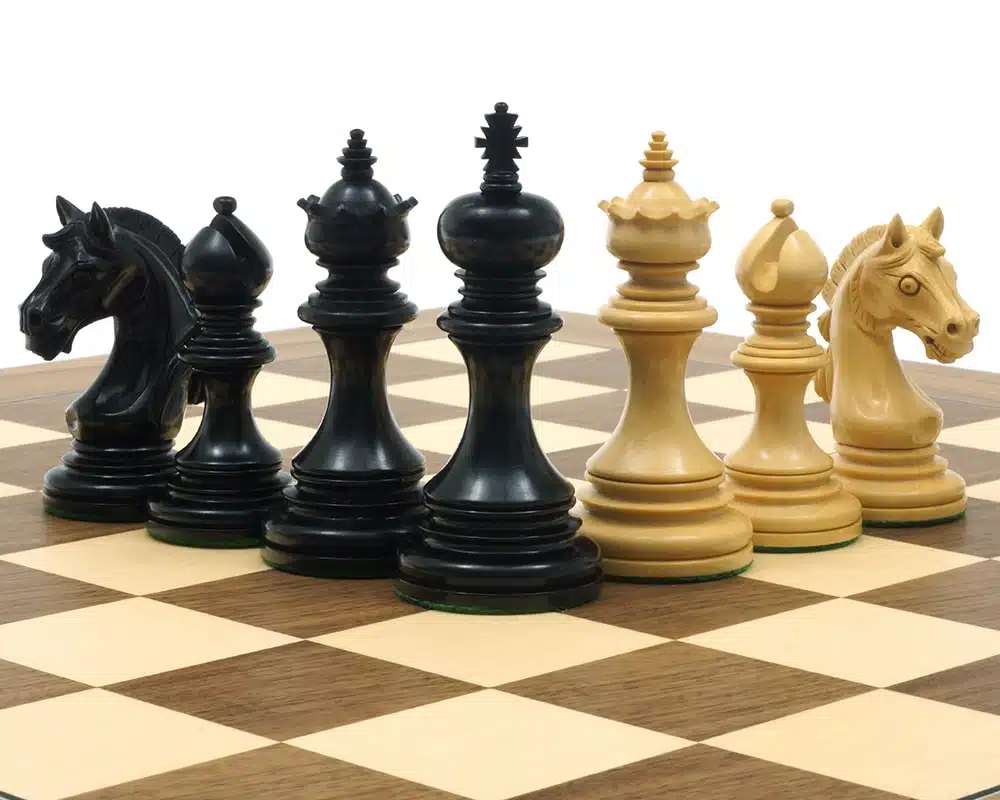 Juego de ajedrez Garvi de madera de boj y ébano