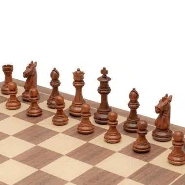 Juego de ajedrez Trapani - Tablero de ajedrez de arce y nogal y piezas de acacia y boj