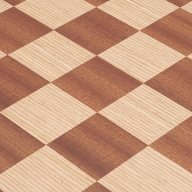 Tablero de ajedrez de madera de caoba y abedul