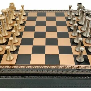 Juego de ajedrez contemporáneo - Tablero de ajedrez y backgammon de cuero artificial y piezas de metal