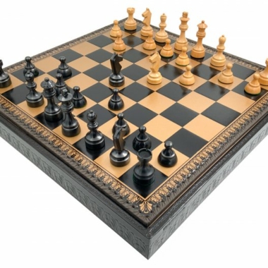 Juego de Ajedrez Clásico - Tablero de Ajedrez - Backgammon y Damas en imitación de cuero con almacenamiento y piezas de madera