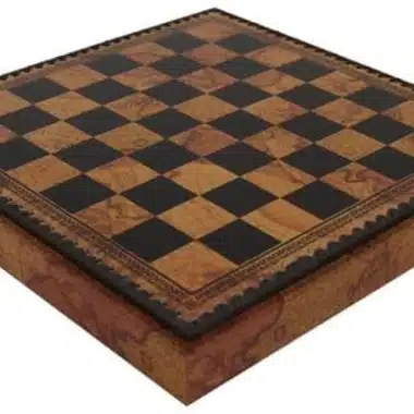 Juego de Ajedrez Romano vs Bárbaro - Tablero de Ajedrez - Backgammon y Damas en imitación de cuero con almacenamiento y piezas de metal