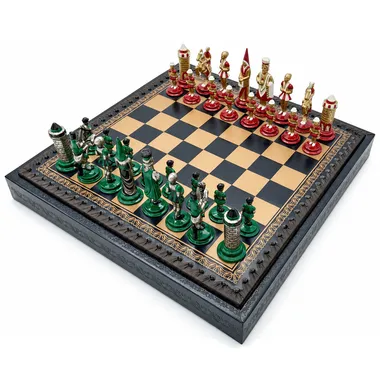 Juego de ajedrez Camelot - Tablero de ajedrez de cuero artificial con almacenamiento y piezas de metal