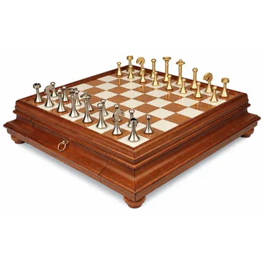 Juego de ajedrez contemporáneo - Tablero de ajedrez de madera toscana y alabastro con cajón y piezas de latón