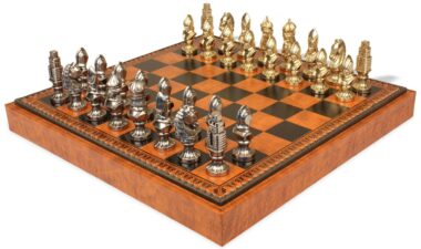 Juego de Ajedrez Moncada - Tablero de Ajedrez - Backgammon y Damas en imitación de cuero y piezas de metal