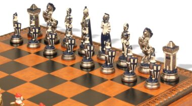 Juego de ajedrez Mary Stuart - Tablero de ajedrez - Backgammon y damas en imitación de cuero y piezas de metal