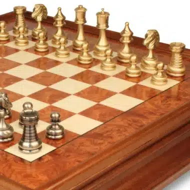 Juego de Ajedrez Gran Conjunto Persa - Tablero de Madera de Brezo y Madera de Olmo con Cajón y Piezas de Latón Macizo - Imagen 5
