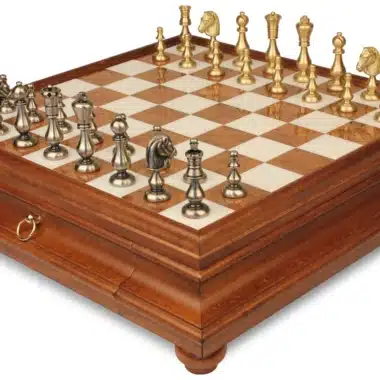 Juego de ajedrez oriental - Tablero de ajedrez de madera toscana y alabastro con cajón y piezas de latón macizo
