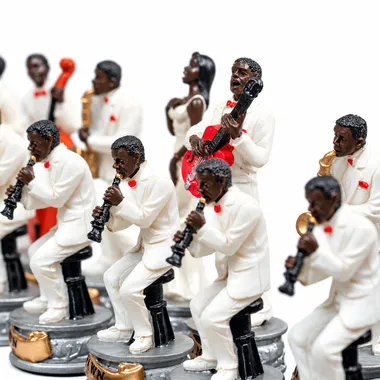 Juego de ajedrez Jazz vs. Rock - Tablero de ajedrez de cuero artificial y piezas de resina