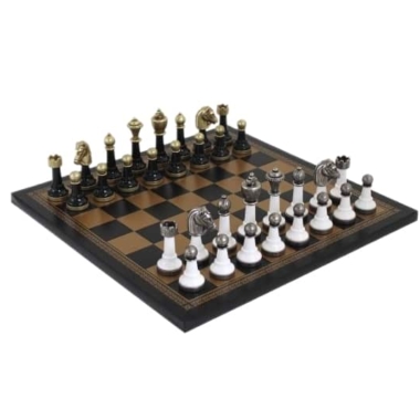 Juego de Ajedrez Staunton en Madera Lacada Negra y Blanca y Tablero de Ajedrez en Piel Sintética Dorada y Negra