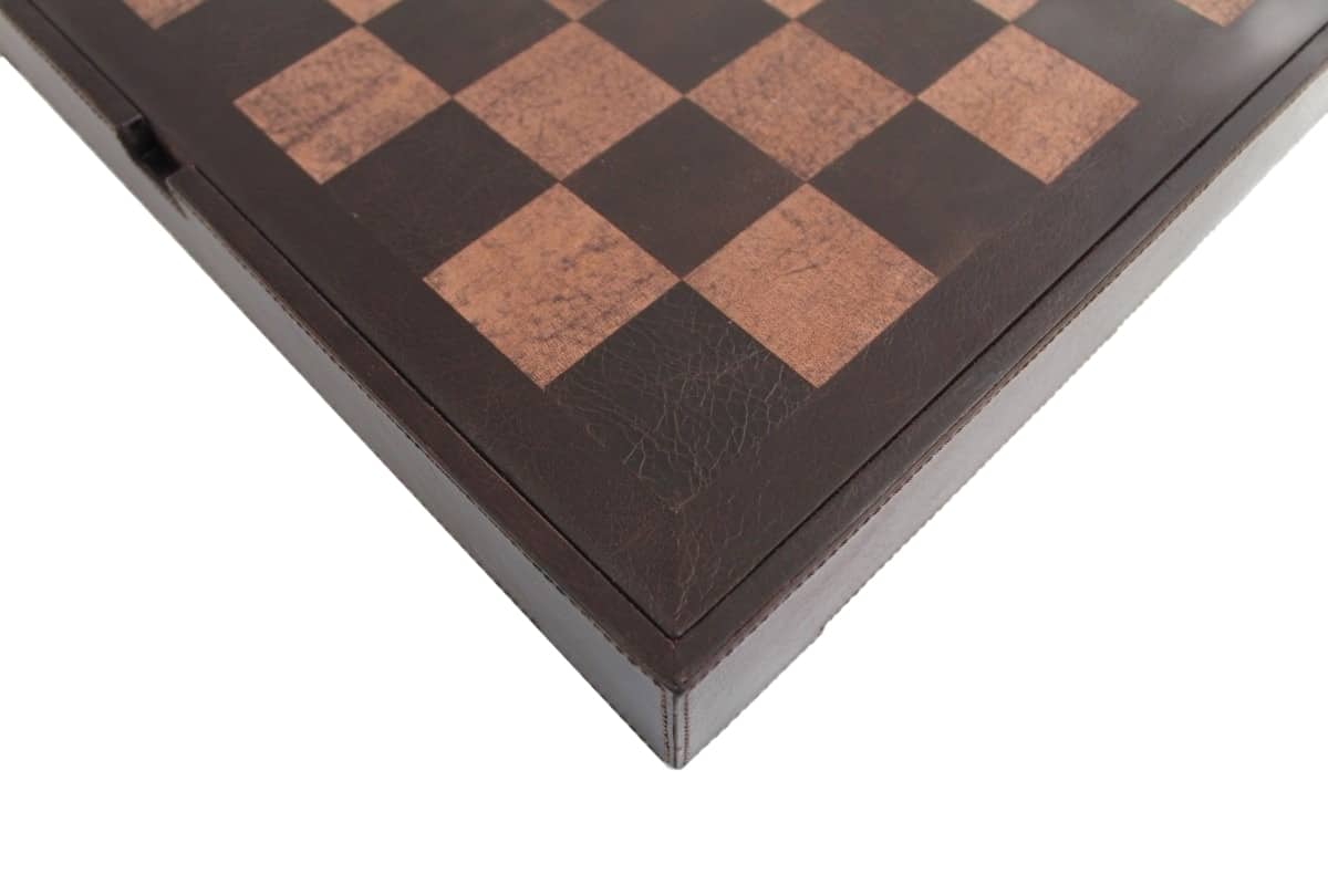 Juego de Ajedrez Staunton en Metal y Tablero de Ajedrez en Cuero Verdadero con Compartimento de Almacenamiento - Imagen 10