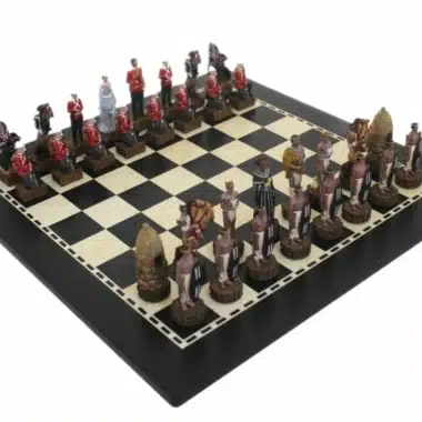 Juego de Ajedrez Británico VS Zulúes - Tablero de Madera & Juego de Ajedrez de Resina Pintado a Mano