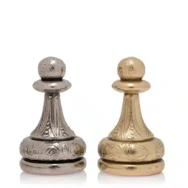 Gran Juego de Ajedrez Staunton en Metal y Tablero de Ajedrez en Similcuero Antigua Carta del Mundo - Imagen 10