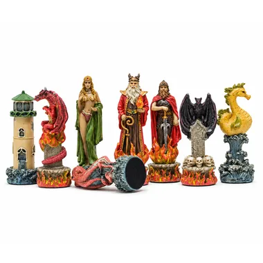 Piezas del bando Fuego: dragón, torre, mago, rey, reina y criatura alada