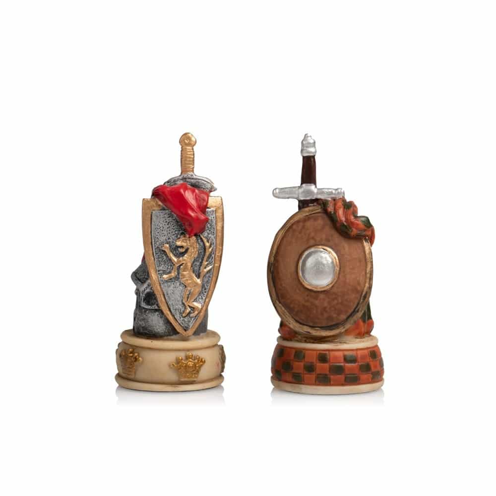 Juego de Ajedrez Guerras de Independencia de Escocia & Tablero en Similcuero con Compartimento de Almacenamiento - Imagen 9