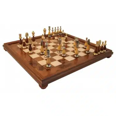 Juego de Ajedrez Gran Oriental - Tablero de Madera de Brezo y Madera de Olmo & Juego de Ajedrez en Latón Macizo y Madera