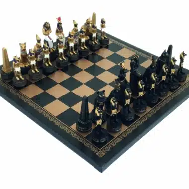 Juego de Ajedrez Antiguo Egipto de Resina y Tablero de Símil Cuero Negro y Dorado